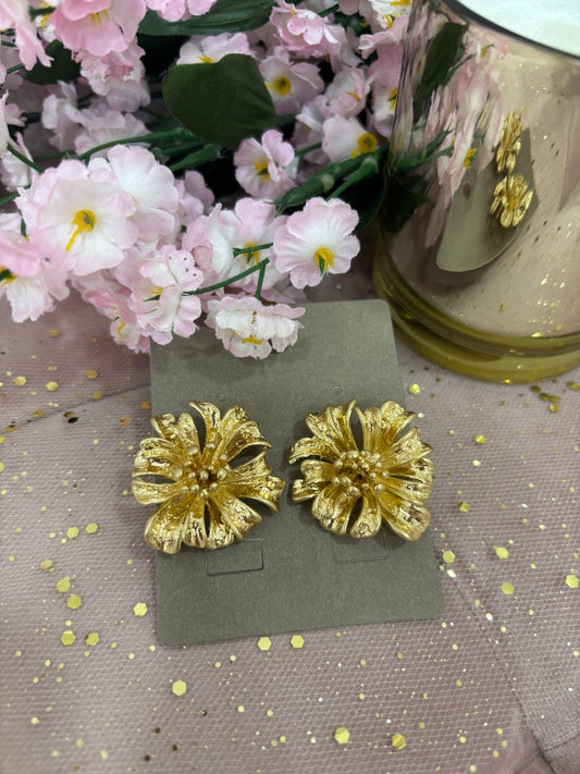 Pendientes Flor Dorada